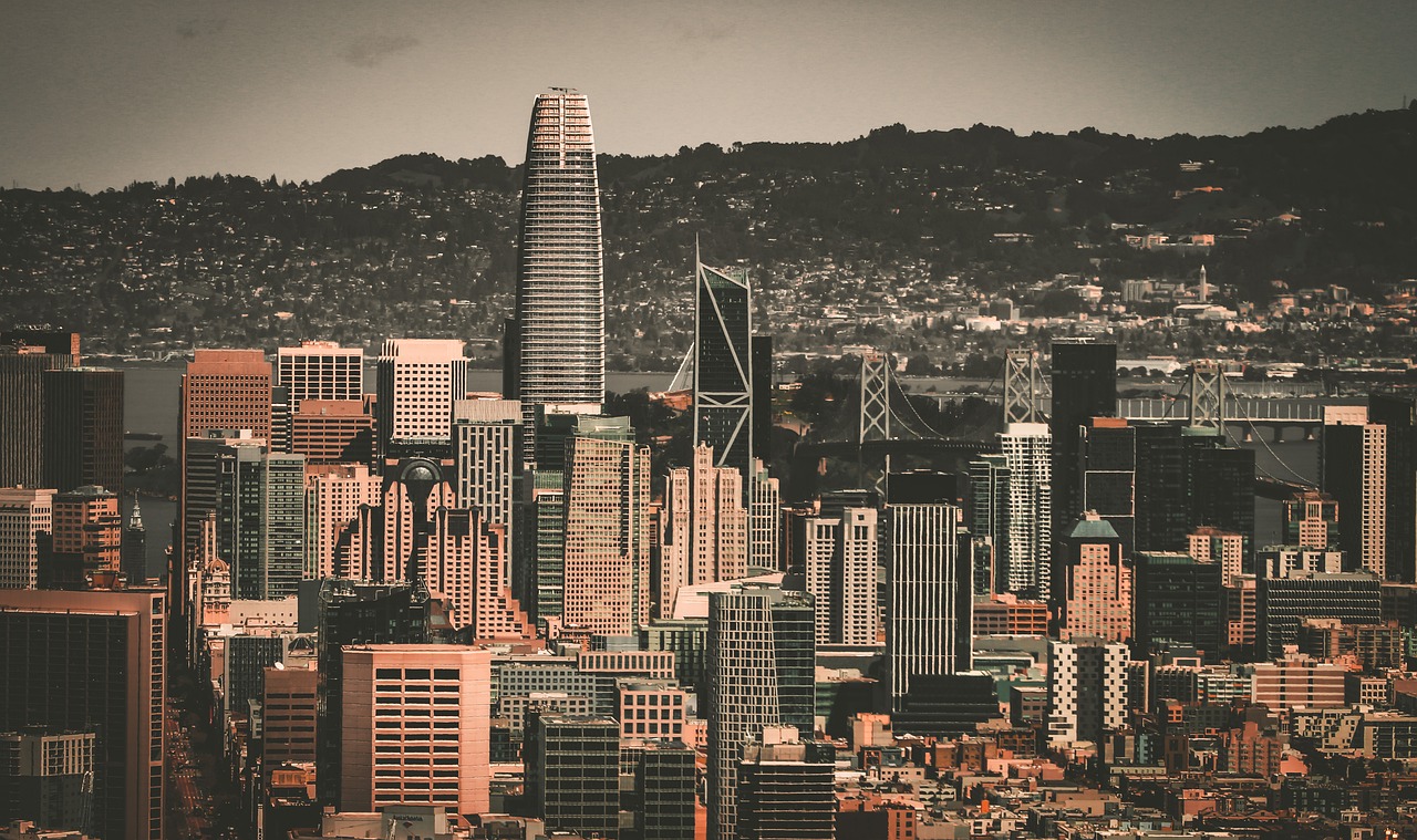 正赛的中国 正赛的中国